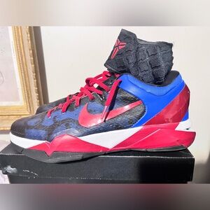 2012 Nike Kobe System 7 High Strawberry Poison Dart Frog Nike ID Size 13 NDS